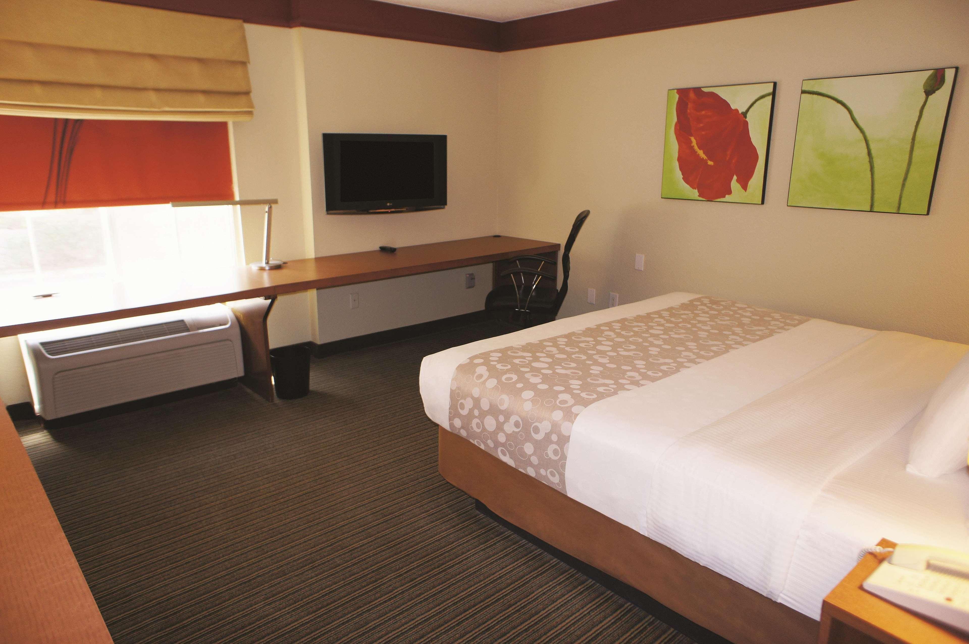 Hotel La Quinta By Wyndham Raleigh Cary Esterno foto
