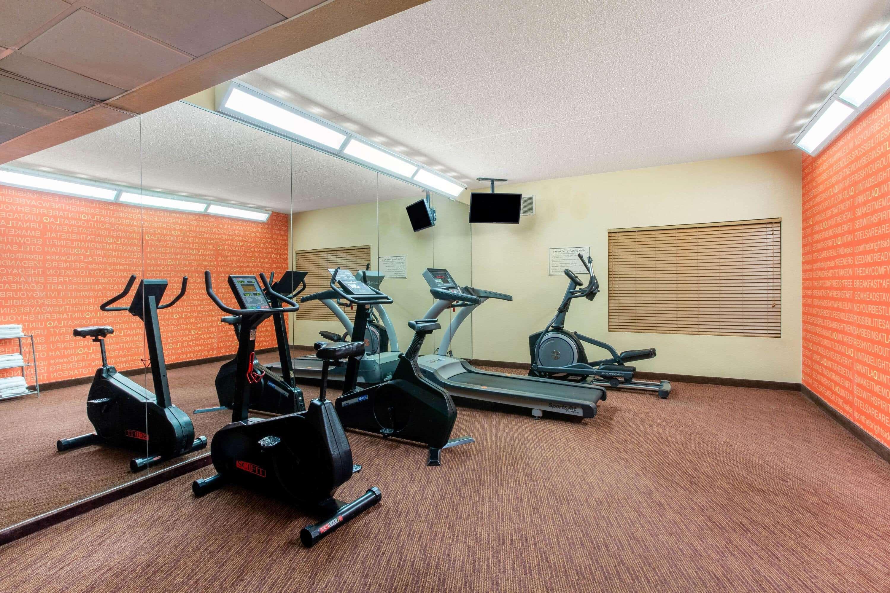 Hotel La Quinta By Wyndham Raleigh Cary Esterno foto