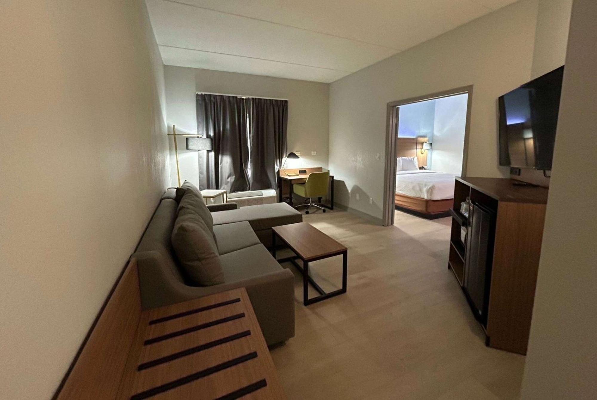 Hotel La Quinta By Wyndham Raleigh Cary Esterno foto