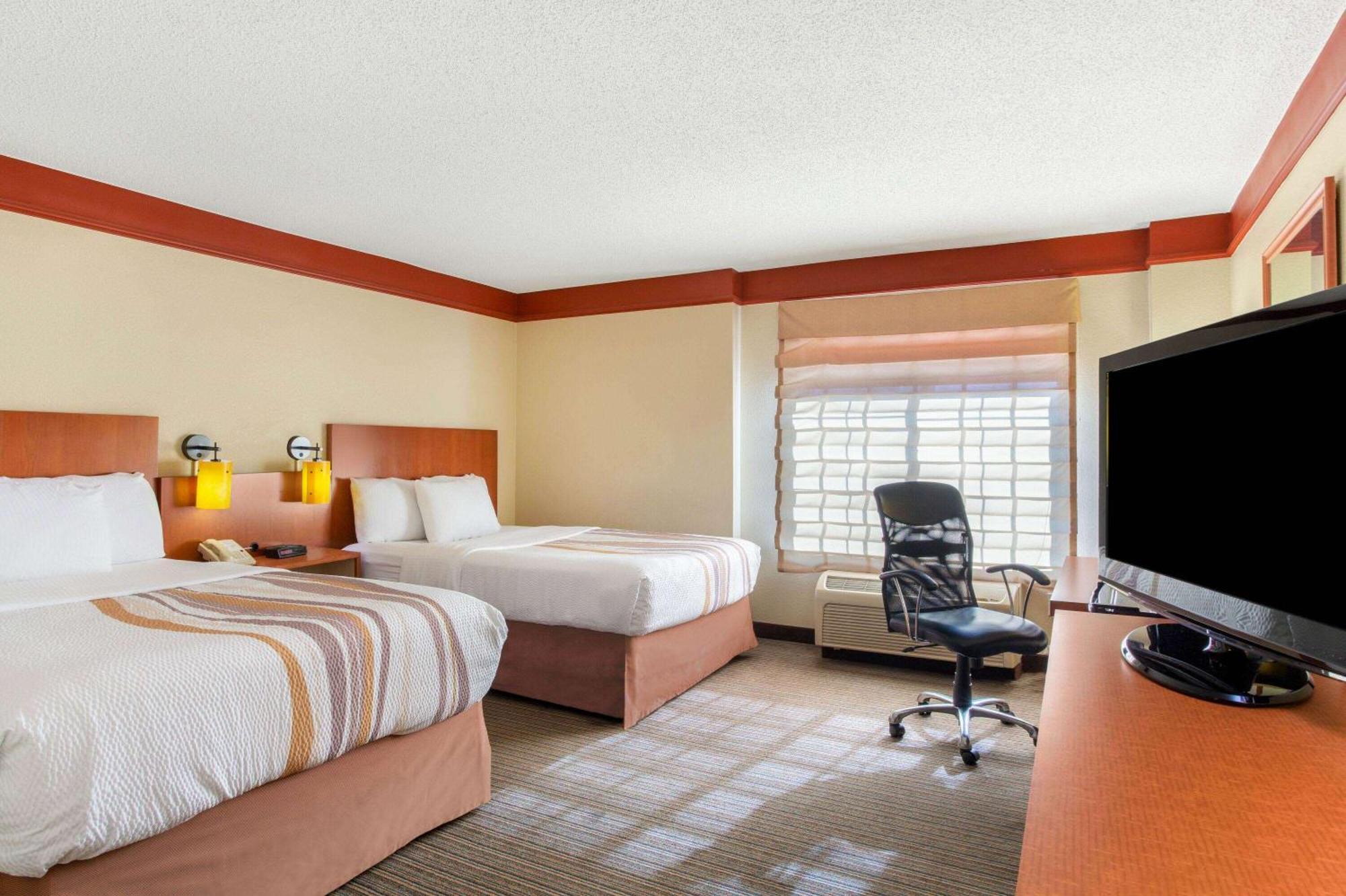 Hotel La Quinta By Wyndham Raleigh Cary Esterno foto